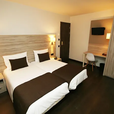 Hotel Pyrenees